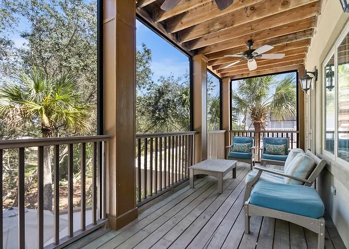 Elegant House & With Private Pool On-site Golf & Wraparound Porch Holiday home *
