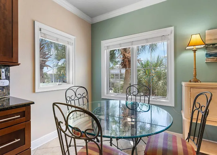 Holiday home Elegant House & With Private Pool On-site Golf & Wraparound Porch