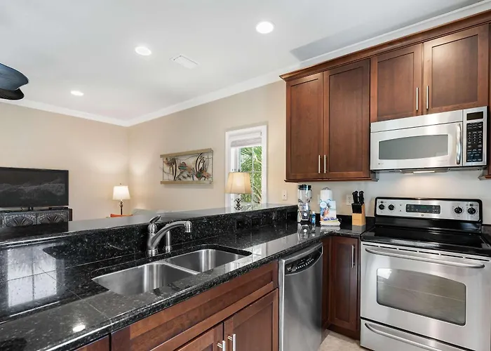 Elegant House & With Private Pool On-site Golf & Wraparound Porch * Gulf Shores